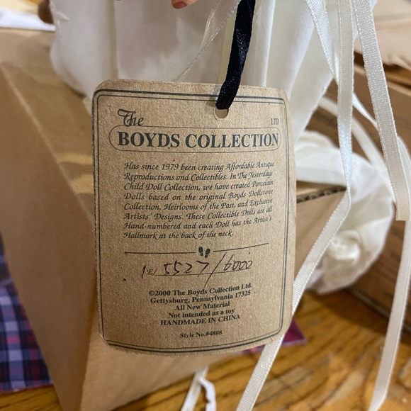 Yesterday’s child… the Doll Collection - Picture 2 of 7